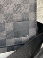 Мужская сумка мессенджер Louis Vuitton мужской кожа графитовый 129943-6