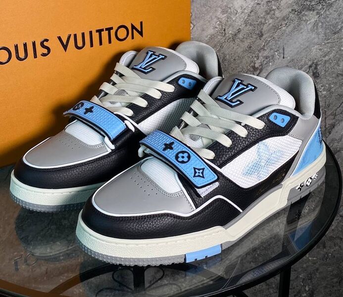 Мужские кроссовки Louis Vuitton мужской кожа графитовый 161444