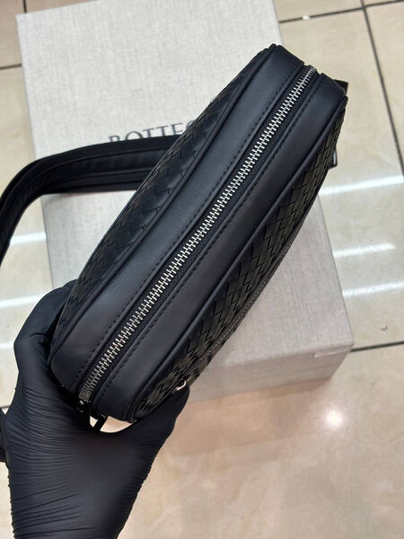 Мужская сумка мессенджер Bottega Veneta мужской кожа черный 170725-3