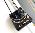 Сумка Chanel 22 женский кожа черный 156373-1