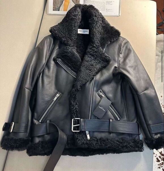 Дубленка Saint Laurent женский кожа черный 128310