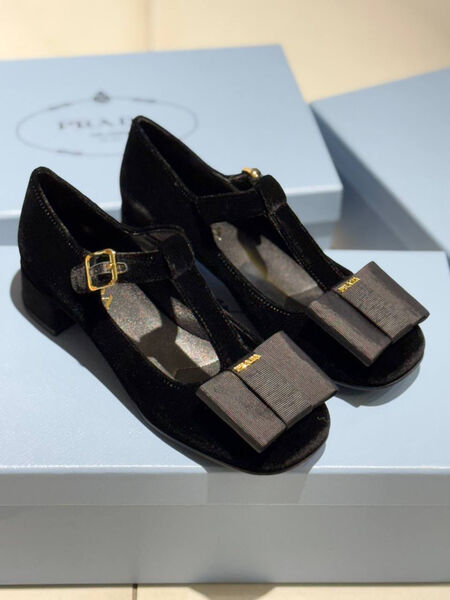Туфли Prada женский замша черный 173741-3