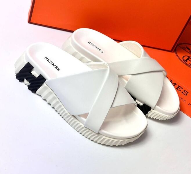 Шлепки Hermès женский кожа белый 149069