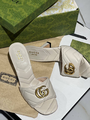 Босоножки Gucci женский кожа бежевый 12249-4