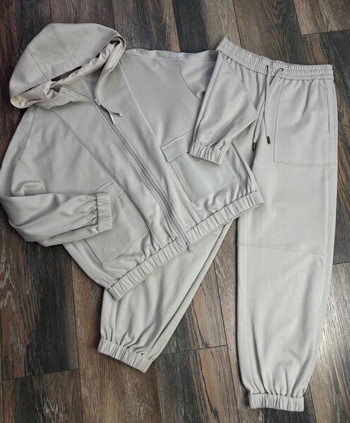 Костюм Brunello Cucinelli женский графитовый 150352