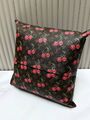 Подушка Louis Vuitton канва коричневый T750111-1-2