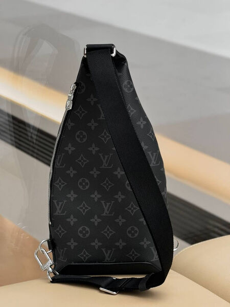 Мужская сумка слинг Louis Vuitton мужской канва черный 115814-17