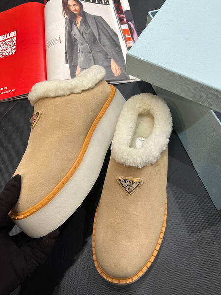 Угги Prada женский замша бежевый 162720-3