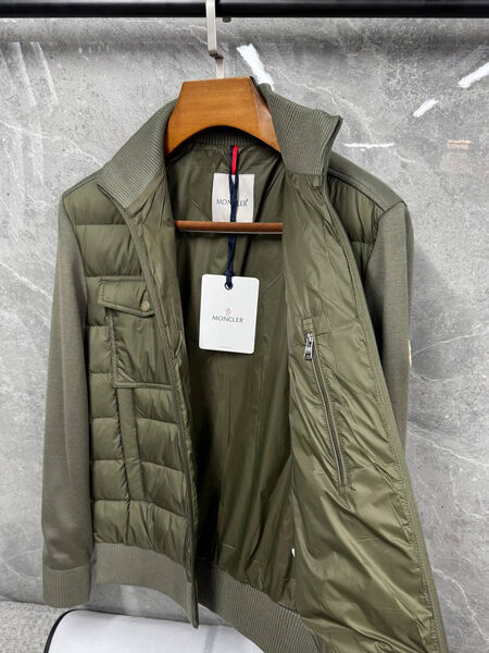 Мужская куртка Moncler мужской болотный 200970-4