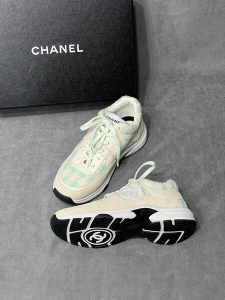 Кроссовки Chanel женский кожа swift темно-бежевый 118372-2