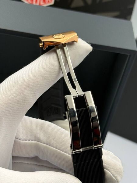 Мужские часы Tag Heuer мужской e8788003-1-7
