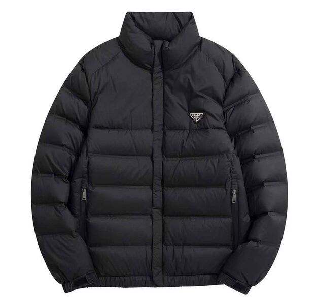 Мужской пуховик Prada мужской черный 166375