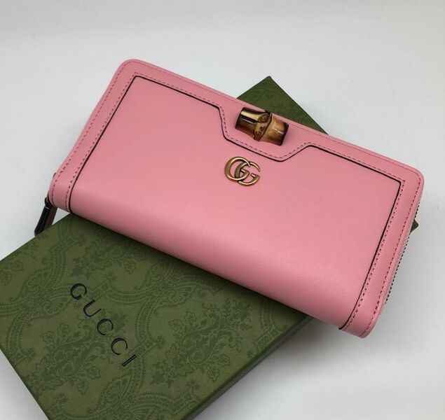 Кошелек Gucci женский кожа розовый 31818