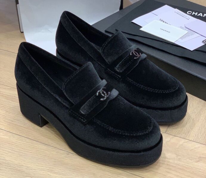 Лоферы Chanel женский замша черный 105517