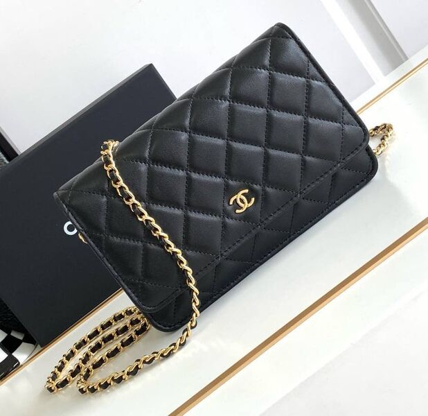 Сумка Chanel женский кожа черный 196544
