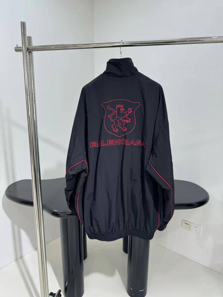 Костюм Balenciaga женский черный 179897-4