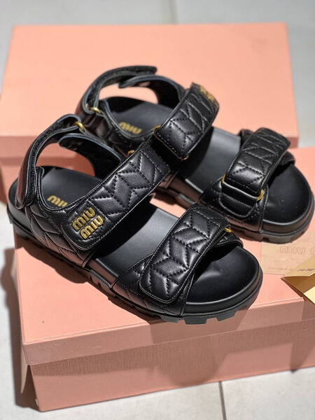 Сандалии Miu Miu женский кожа черный 146064-4