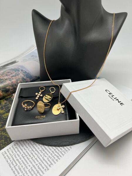 Колье Celine золотой 175413