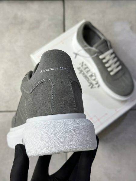 Кроссовки Alexander McQueen мужской замша графитовый 180217-4