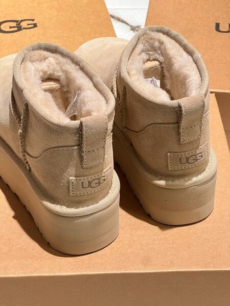 Угги Ugg Platform Mini женский замша бежевый 167667-4