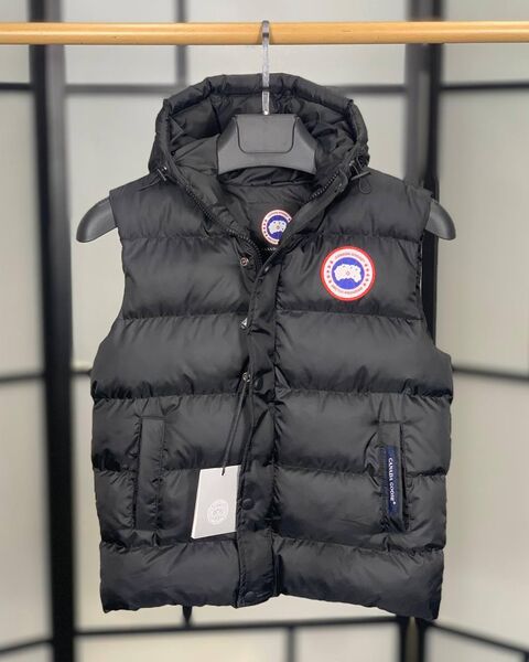 Детский жилет Canada Goose черный 176823