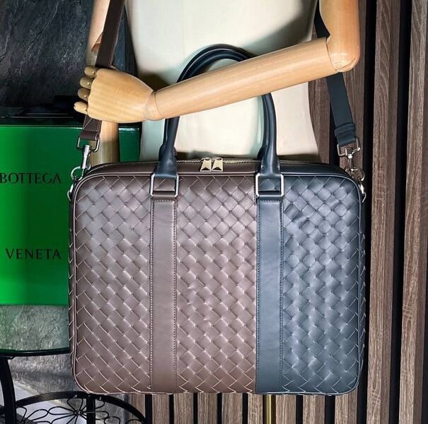 Мужской портфель Bottega Veneta мужской кожа черный 155497