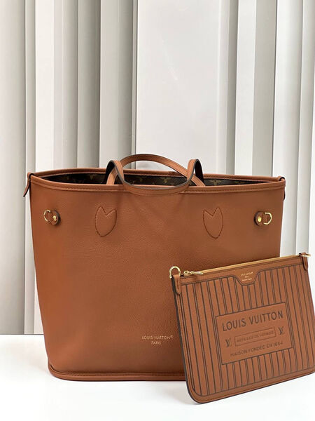 Сумка двусторонняя Louis Vuitton женский кожа 167164-5