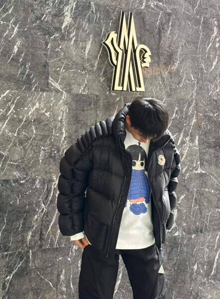 Мужской пуховик Moncler мужской черный 165422-4