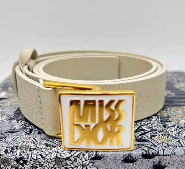 Женский ремень Christian Dior женский кожа белый 167128
