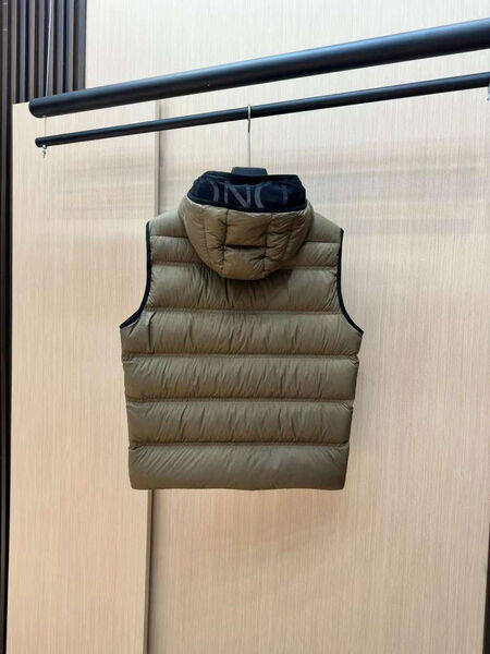 Мужской жилет Moncler мужской бежевый 163242-6