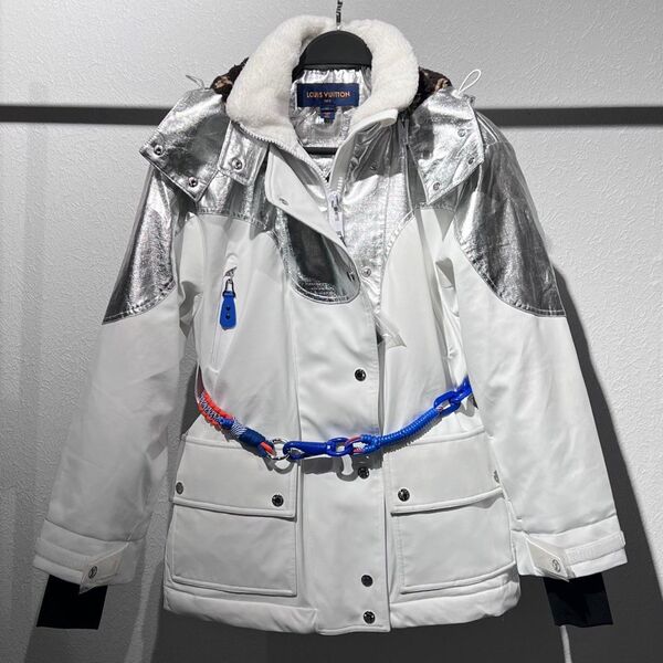Куртка Louis Vuitton женский белый 124328