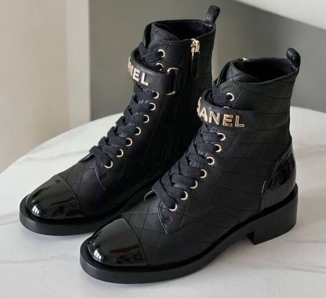 Ботинки Chanel женский кожа черный 165057