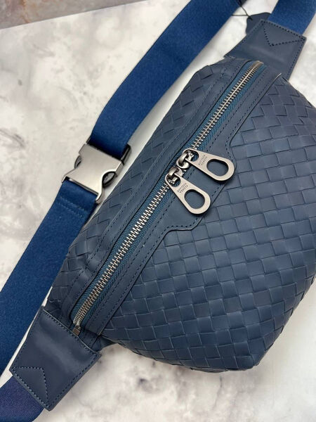 Мужская сумка слинг Bottega Veneta мужской кожа синий 113484-3