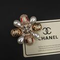 Брошь Chanel 10448
