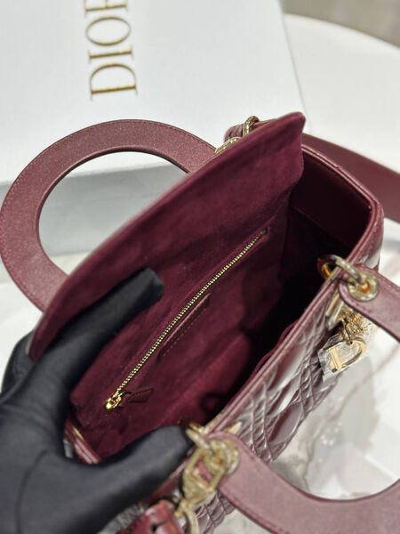 Сумка Christian Dior Lady женский кожа бордовый 196372-7