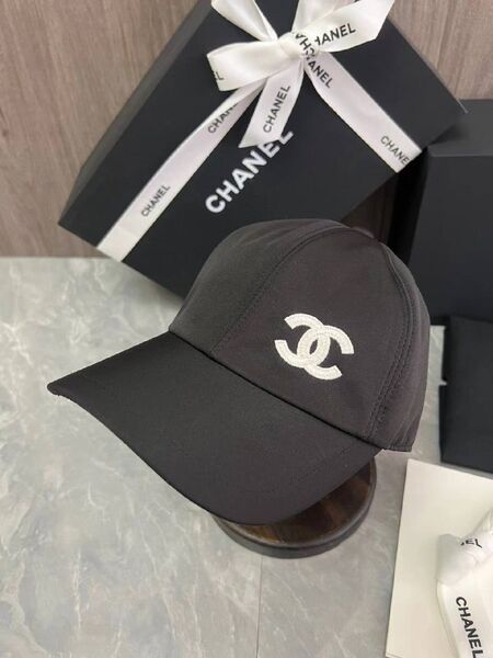 Кепка Chanel женский черный b8966850-1