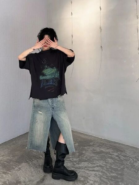 Футболка Balenciaga женский серый f1367122-1-4