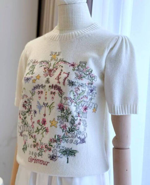 Кофта Christian Dior женский вязаная ткань белый 180480