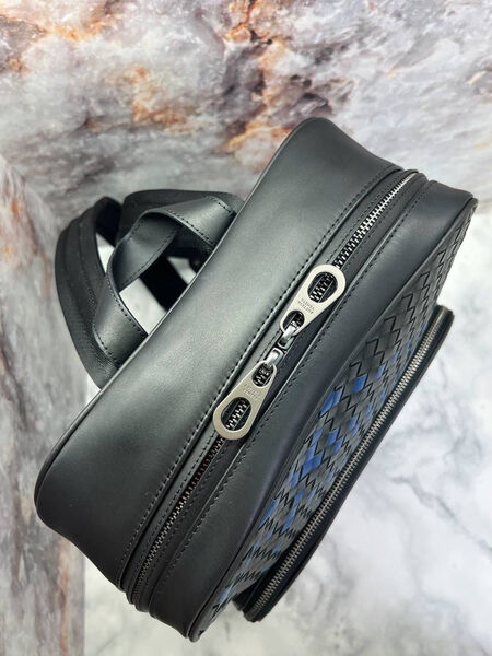 Мужской рюкзак Bottega Veneta мужской кожа черный 111554-4