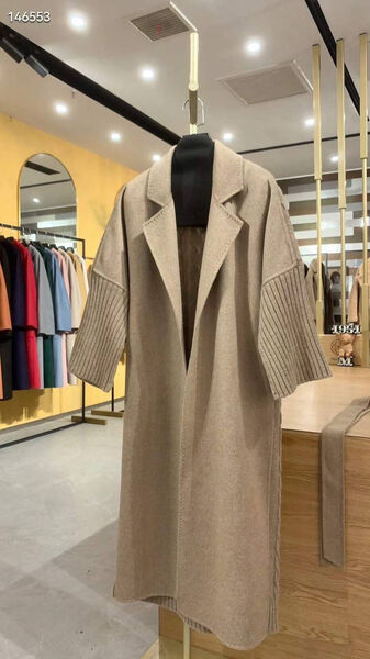 Пальто Max Mara женский бежевый 157324-2