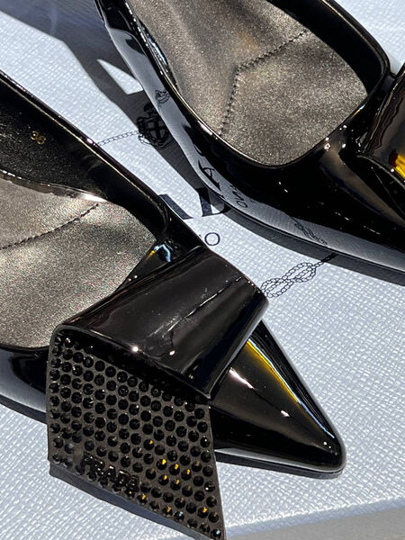Туфли Prada женский кожа черный 138734-2