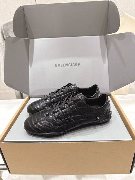 Женские кеды Balenciaga женский кожа черный s3625693-1