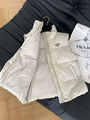 Жилет Prada женский бежевый 125820-3
