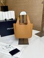 Сумка Prada женский кожа бежевый -7
