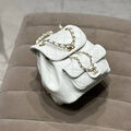 Рюкзак Chanel женский кожа белый 149777-3