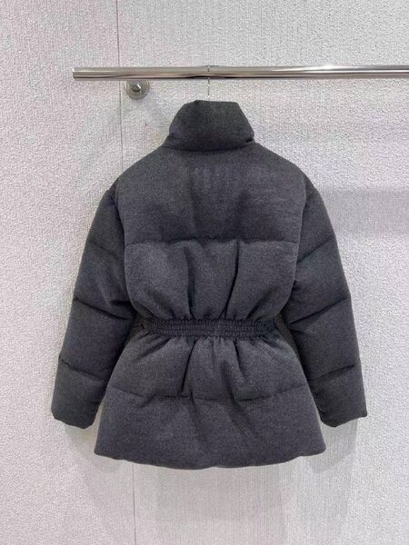 Женский пуховик Prada Loden женский графитовый s9620603-1-9