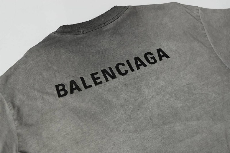 Мужская футболка Balenciaga мужской серый n8622154-1-7