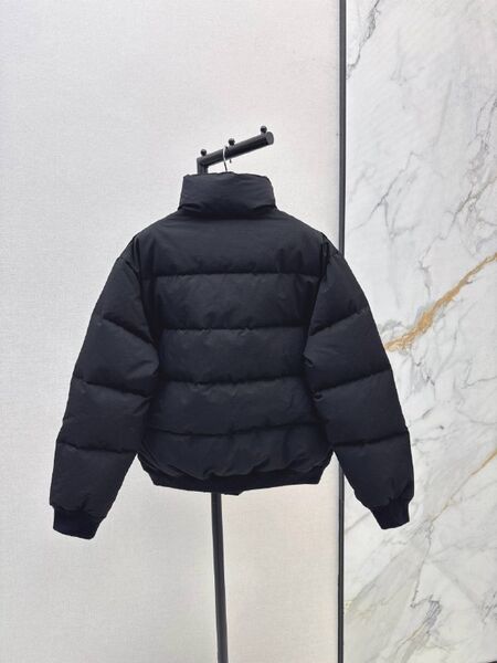 Пуховик куртка Prada женский черный 200273-14