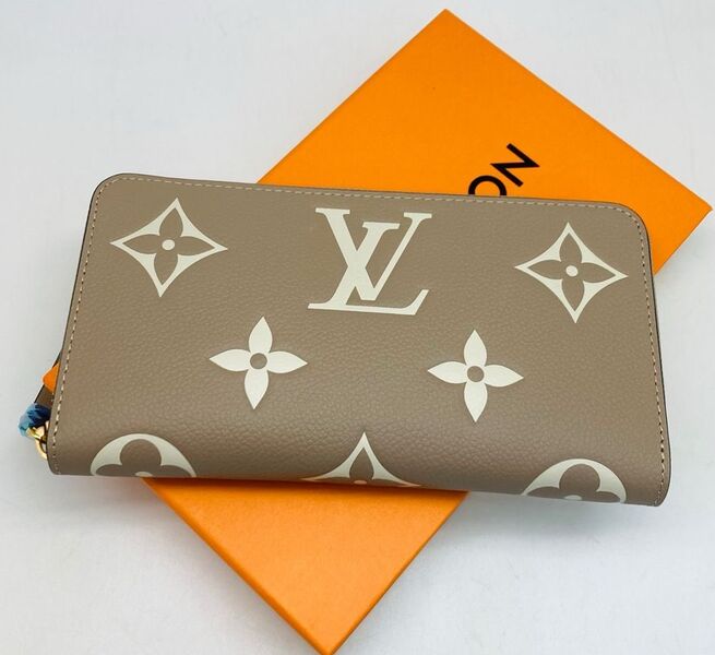 Кошелек Louis Vuitton женский кожа бежевый 138707