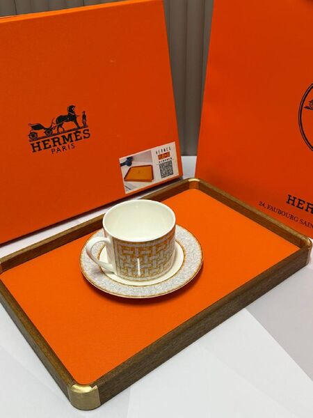 Поднос Hermès кожа swift u7240232-1